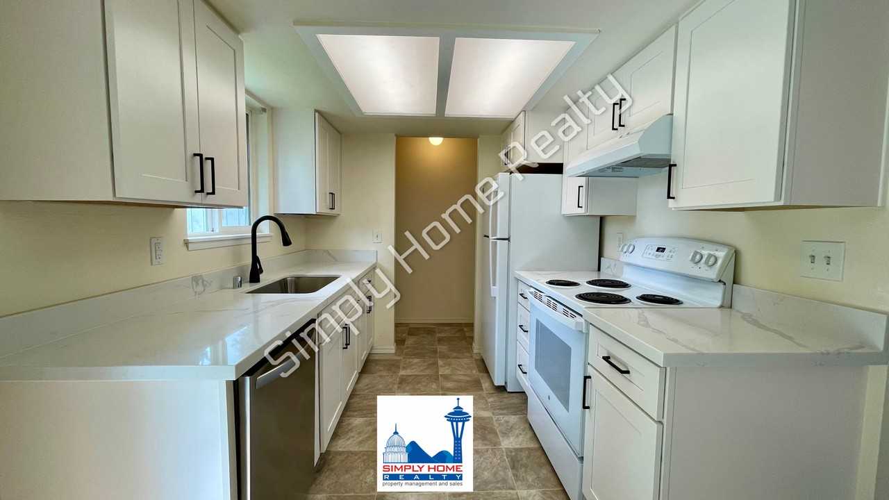 4435 Ruddell Rd Se - Photo 5 of 22