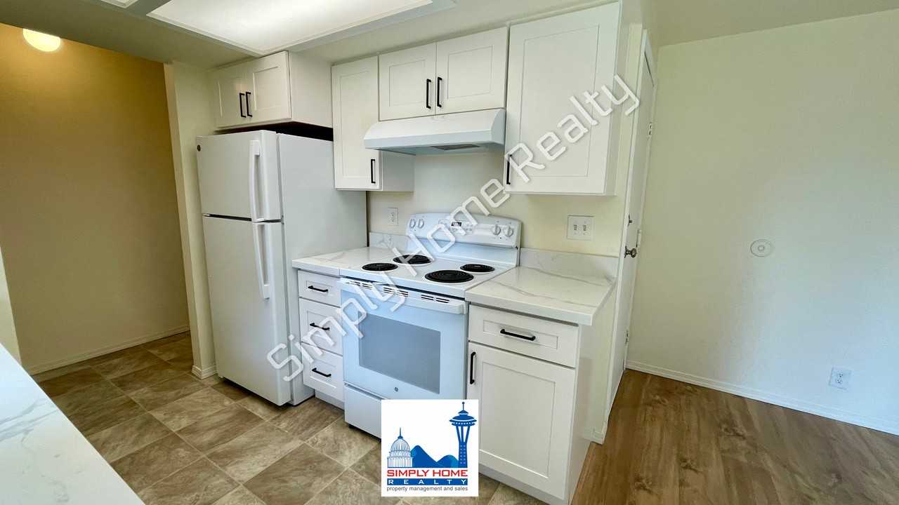 4435 Ruddell Rd Se - Photo 7 of 22