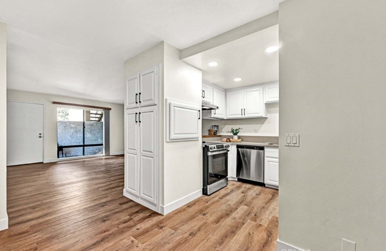 3062 Associated Rd #1 - Photo 6 of 12