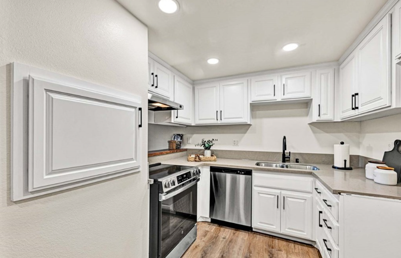 3062 Associated Rd #1 - Photo 7 of 12