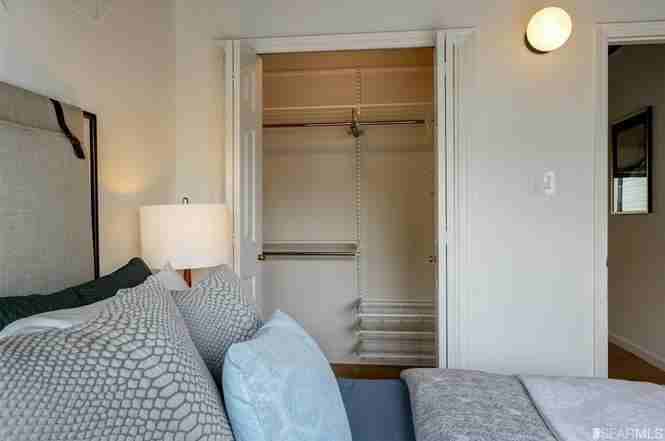 1584 48Th Ave - Photo 3 of 25