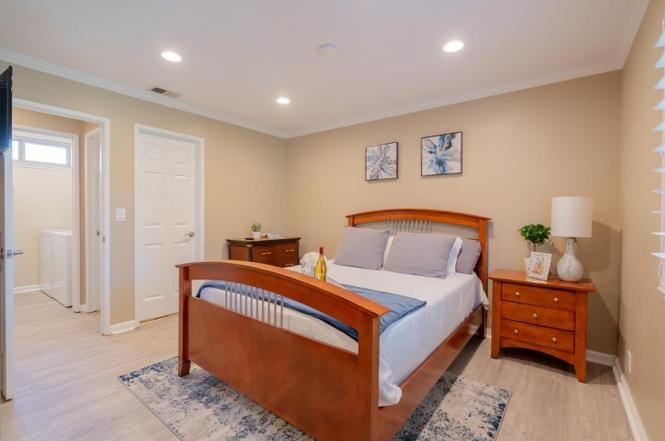 620 Devlin Ct - Photo 3 of 23