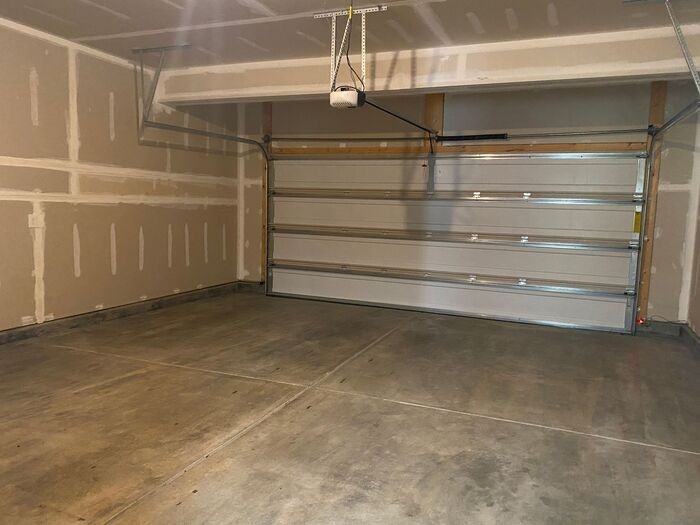 413 Parmley Ln - Photo 5 of 35