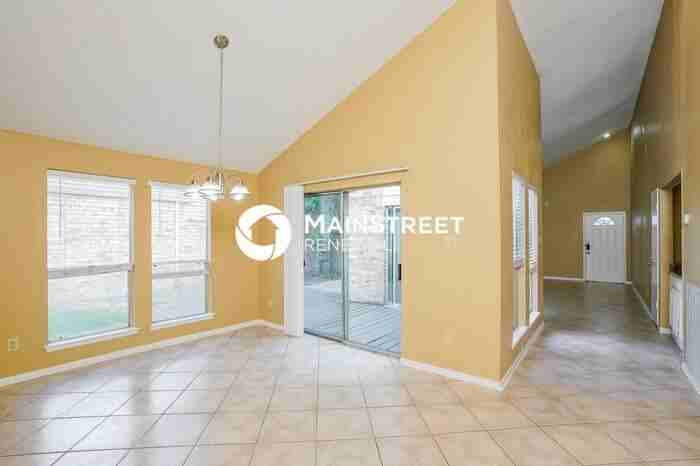 3807 Mountain Rose Ln - Photo 7 of 16