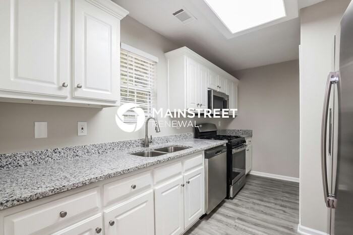 547 Scrooch Ct - Photo 7 of 15
