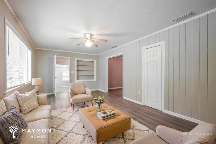 307 Willard Ave - Photo 5 of 15