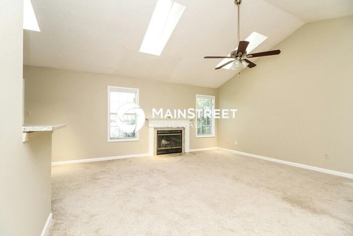 2533 Jeffries Cv - Photo 3 of 16