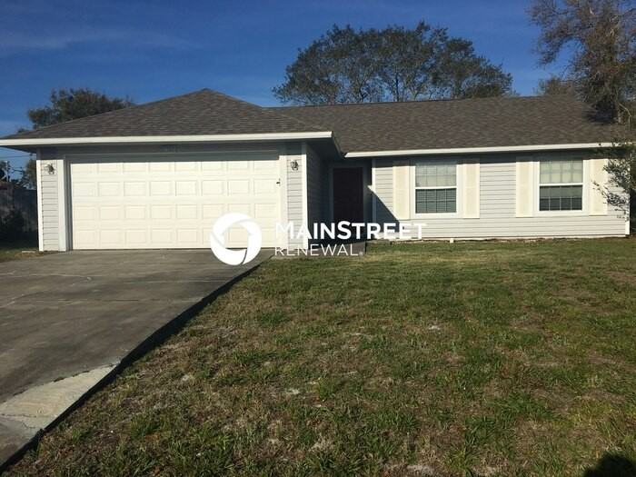 2348 Ainsworth Ave - Photo 2 of 20