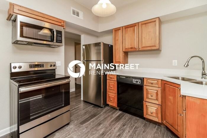 2141 Ridge Dr - Photo 5 of 16