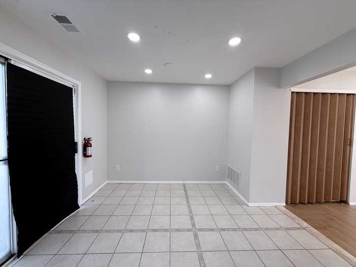 171 Scobee Ln - Photo 7 of 28