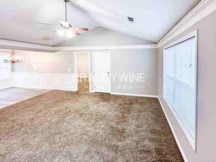 6979 Pine Shadow Way - Photo 6 of 28