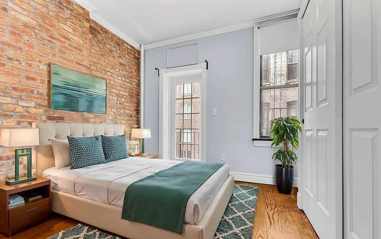 345 E 5th St #1 - Photo 3 of 10