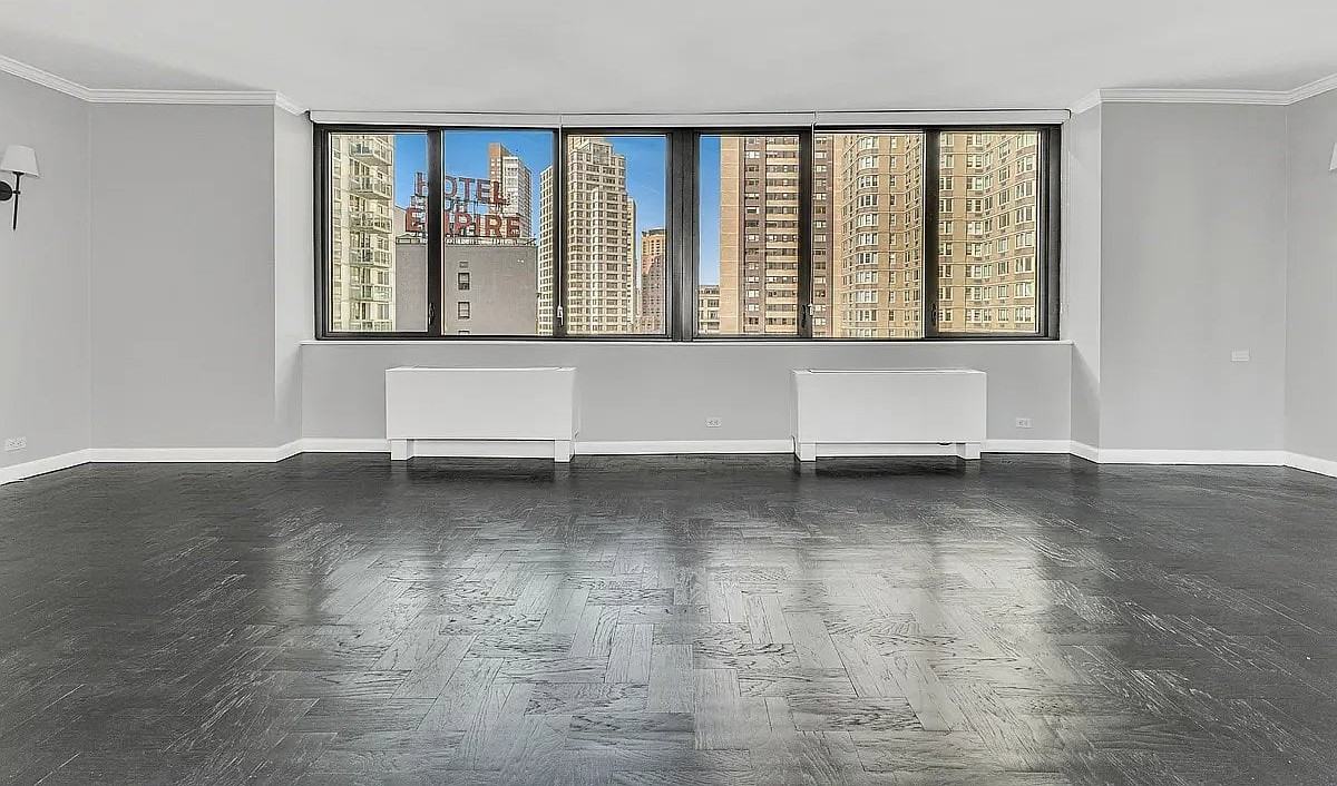 62 W 62nd St #14C - Photo 3 of 6