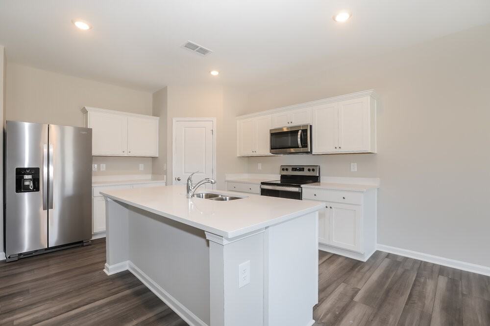 536 Knightsbridge Ln - Photo 6 of 17