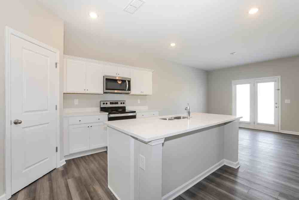 536 Knightsbridge Ln - Photo 7 of 17