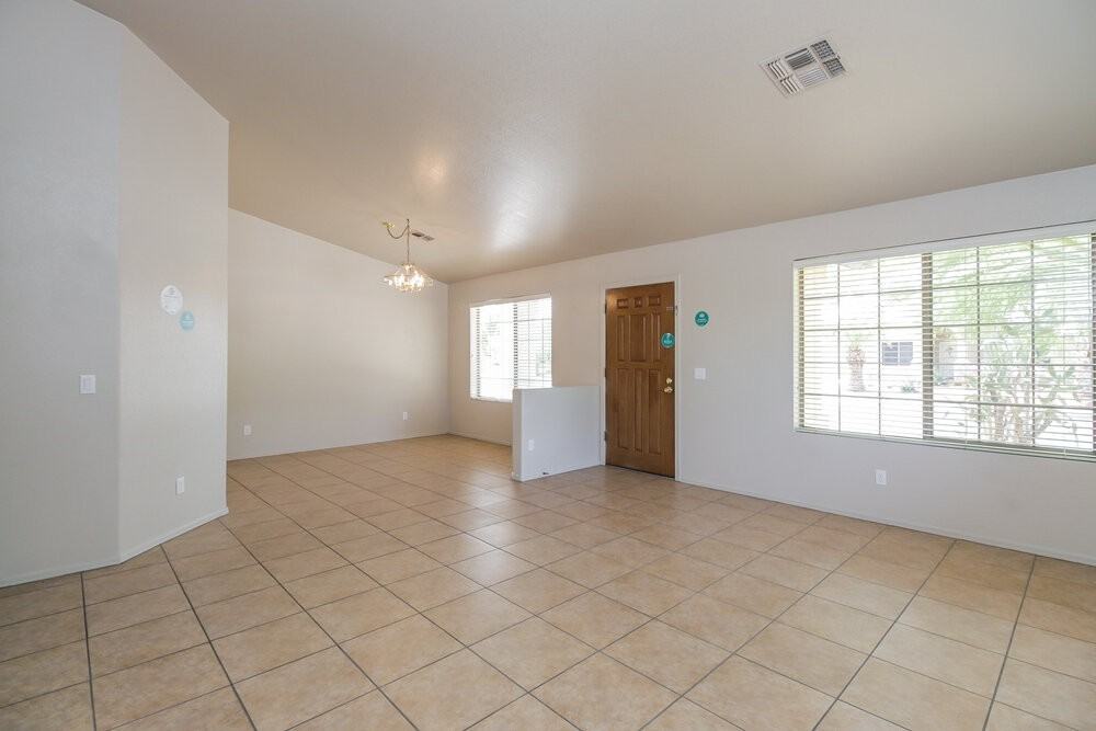 6364 W Villa Rita Dr - Photo 3 of 16