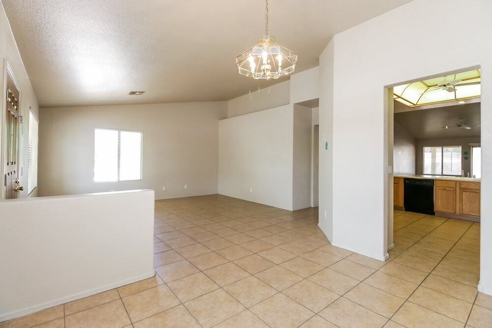 6364 W Villa Rita Dr - Photo 4 of 16