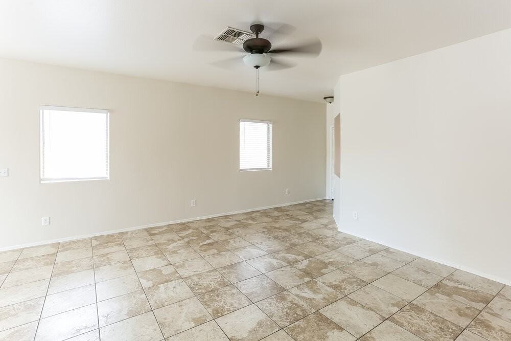 9227 W Belvoir Rd - Photo 3 of 16