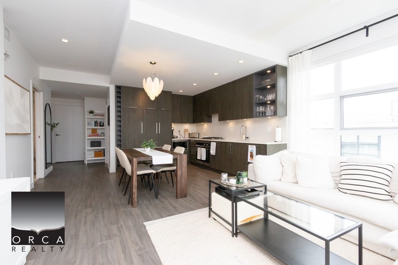 733 East 3rd Street 404 - Photo 7 of 22