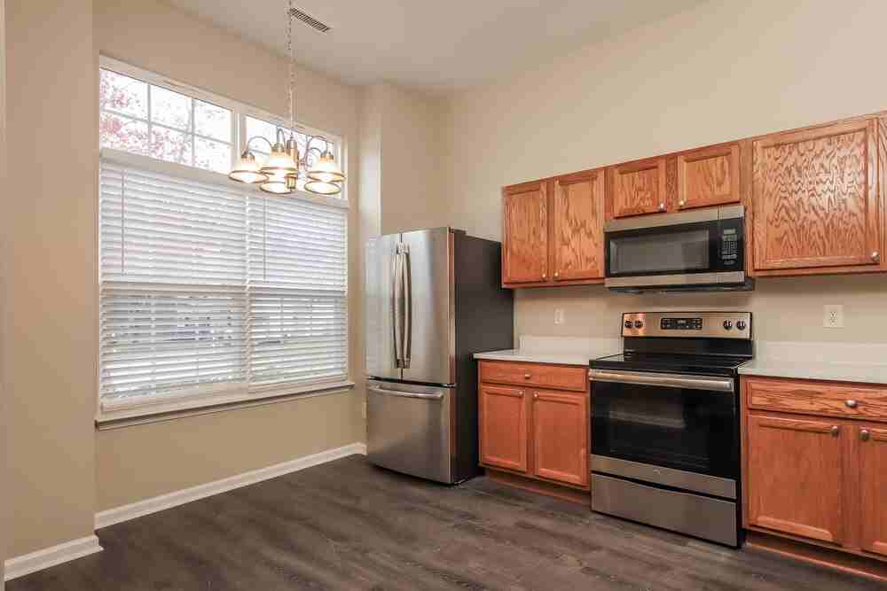 3952 Tyler Bluff Ln - Photo 6 of 17