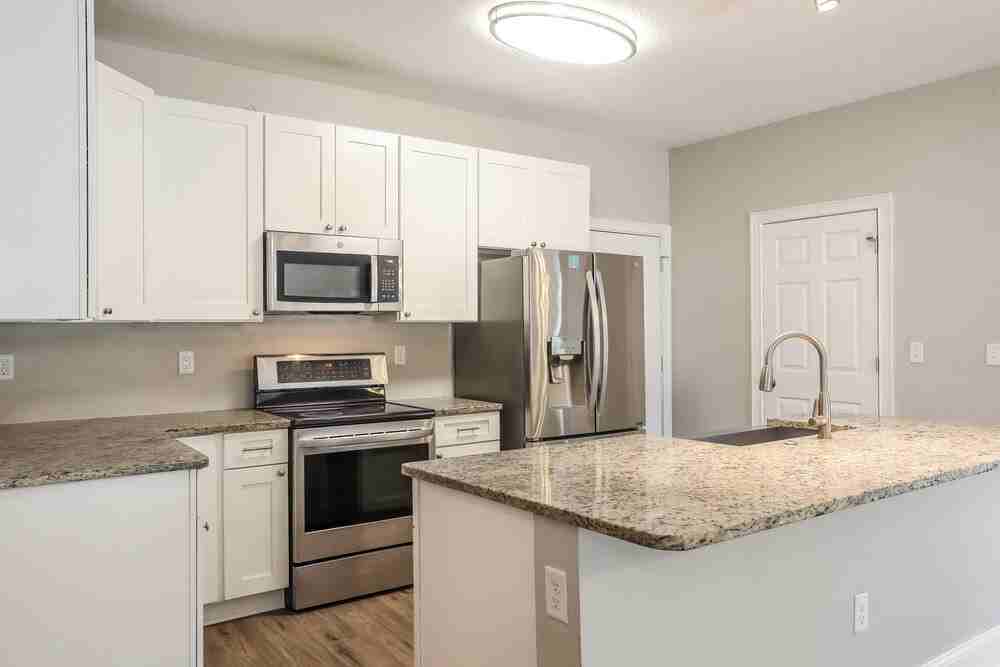 1507 Julia St - Photo 6 of 16