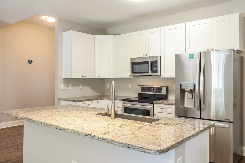 1507 Julia St - Photo 7 of 16