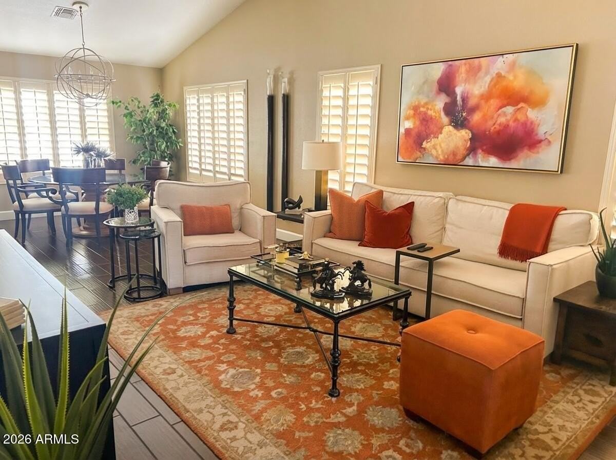 10360 E Sutton Dr - Photo 4 of 10