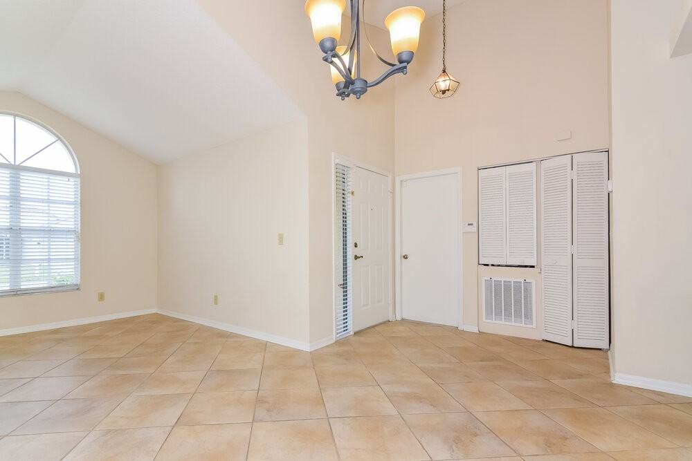 8719 Exposition Dr - Photo 3 of 16