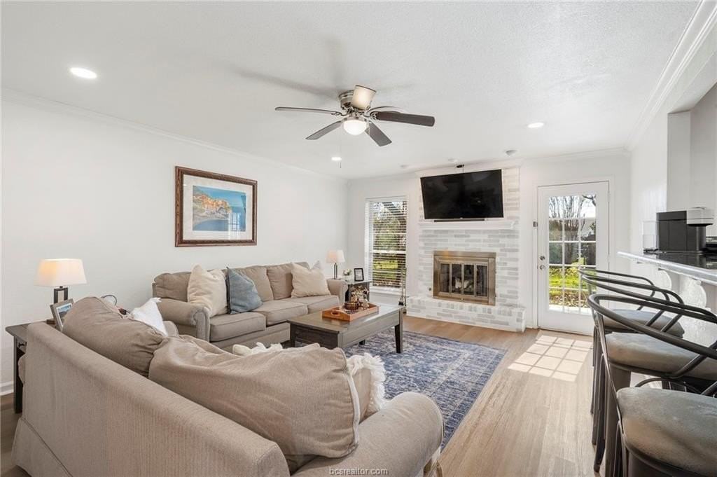 3514 Midwest Dr - Photo 2 of 17