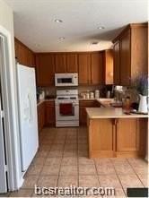 1214 Remington Ct - Photo 3 of 13