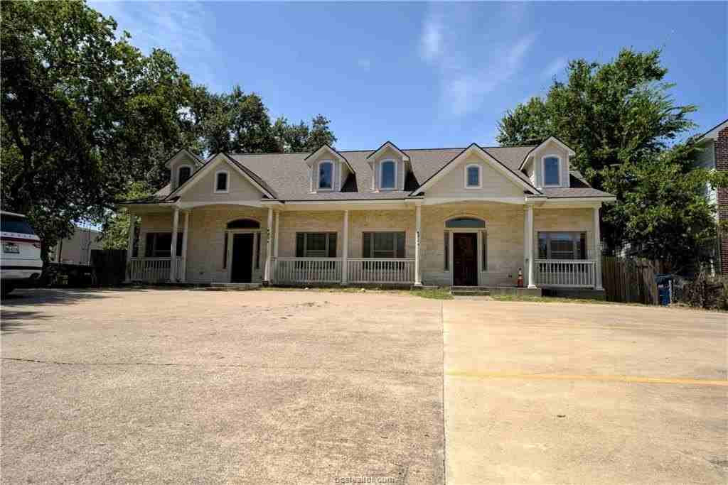 402 Nimitz St Unit A