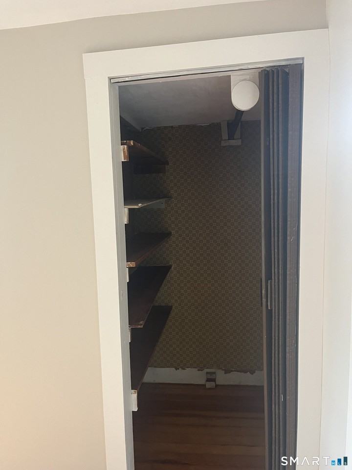 43 Wallens St Unit 1 - Photo 7 of 13