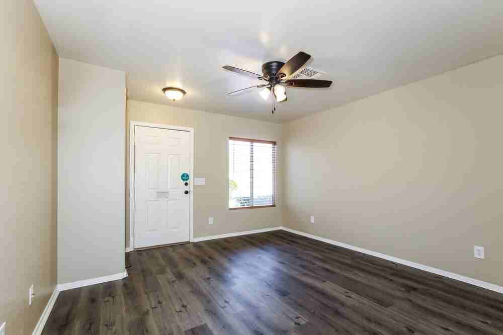 12649 W Shaw Butte Dr - Photo 4 of 16