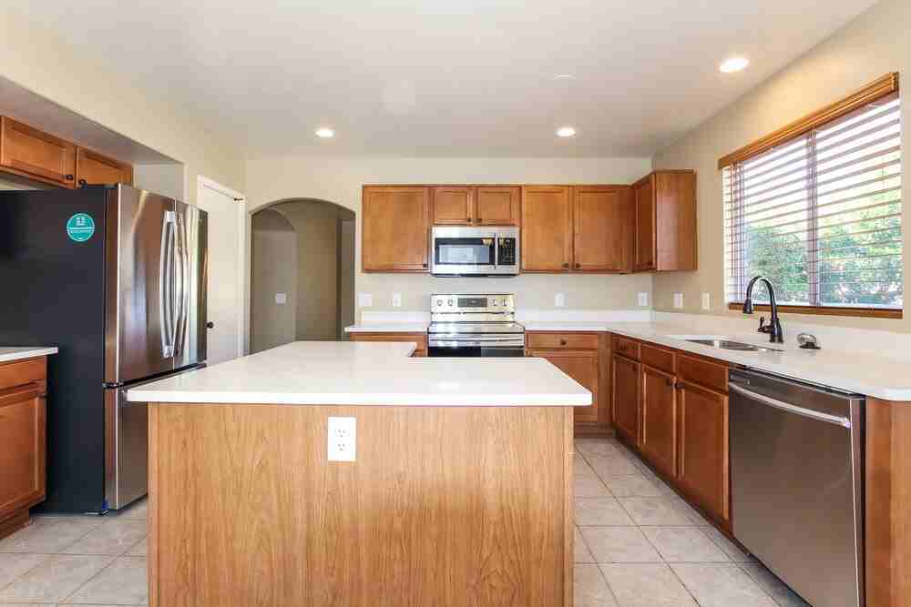 12649 W Shaw Butte Dr - Photo 6 of 16