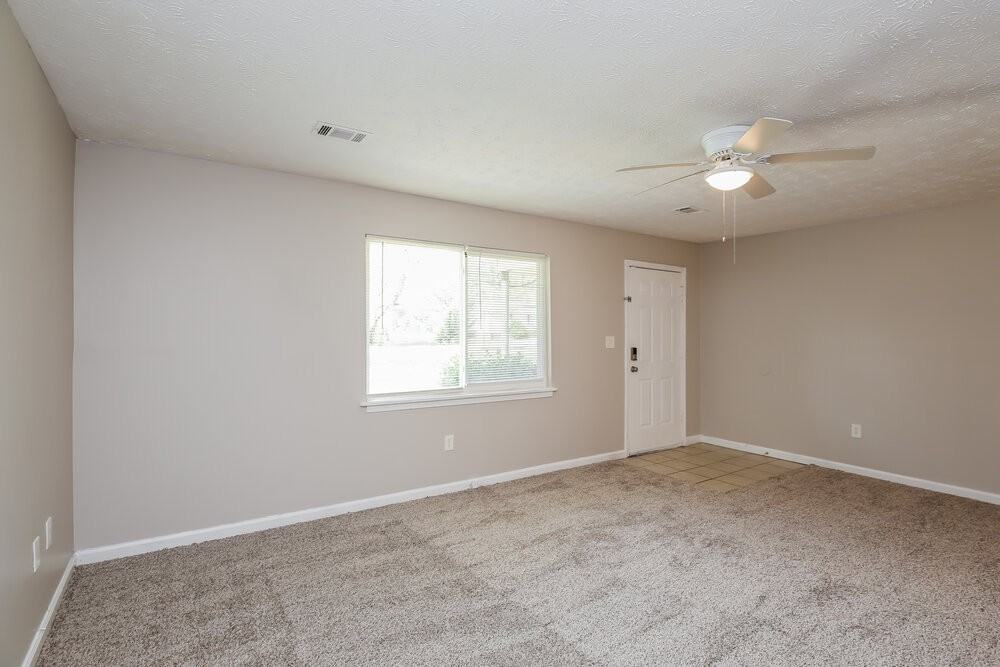 5961 Garner Rd Sw - Photo 3 of 16