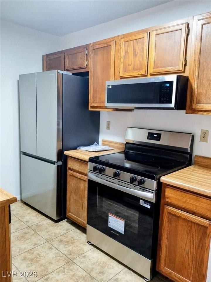 1361 E University Ave #110 - Photo 6 of 10