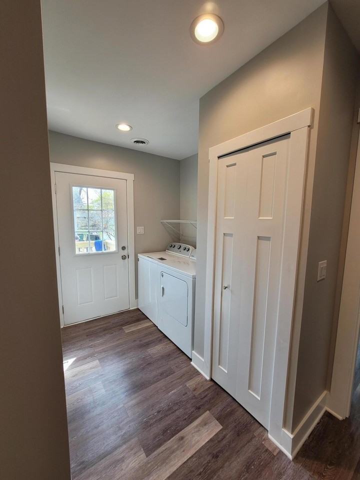 1140 E Breckenridge St - Photo 3 of 12