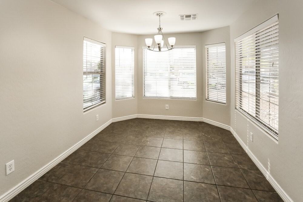 2709 N 107th Dr - Photo 5 of 16