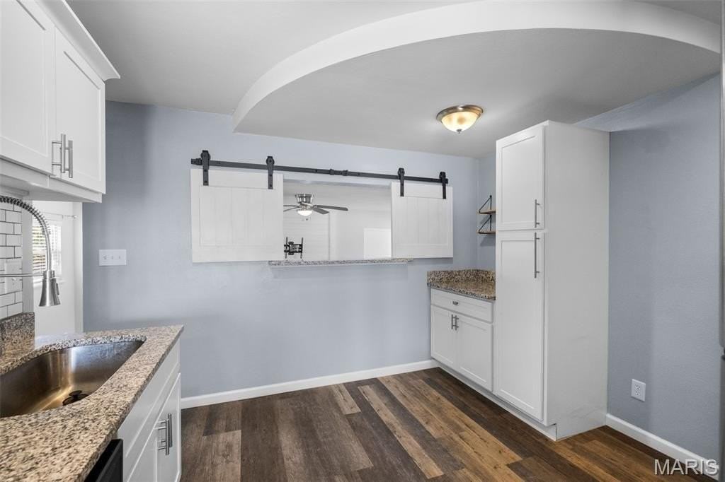 526 Lynn Haven Ln - Photo 7 of 20