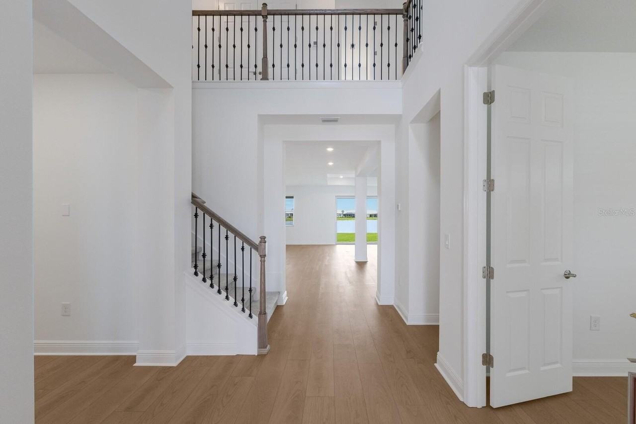 4611 Sweet Retreat Run - Photo 4 of 37