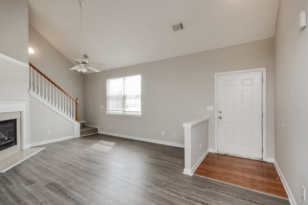 145 Meadowridge Dr - Photo 4 of 25