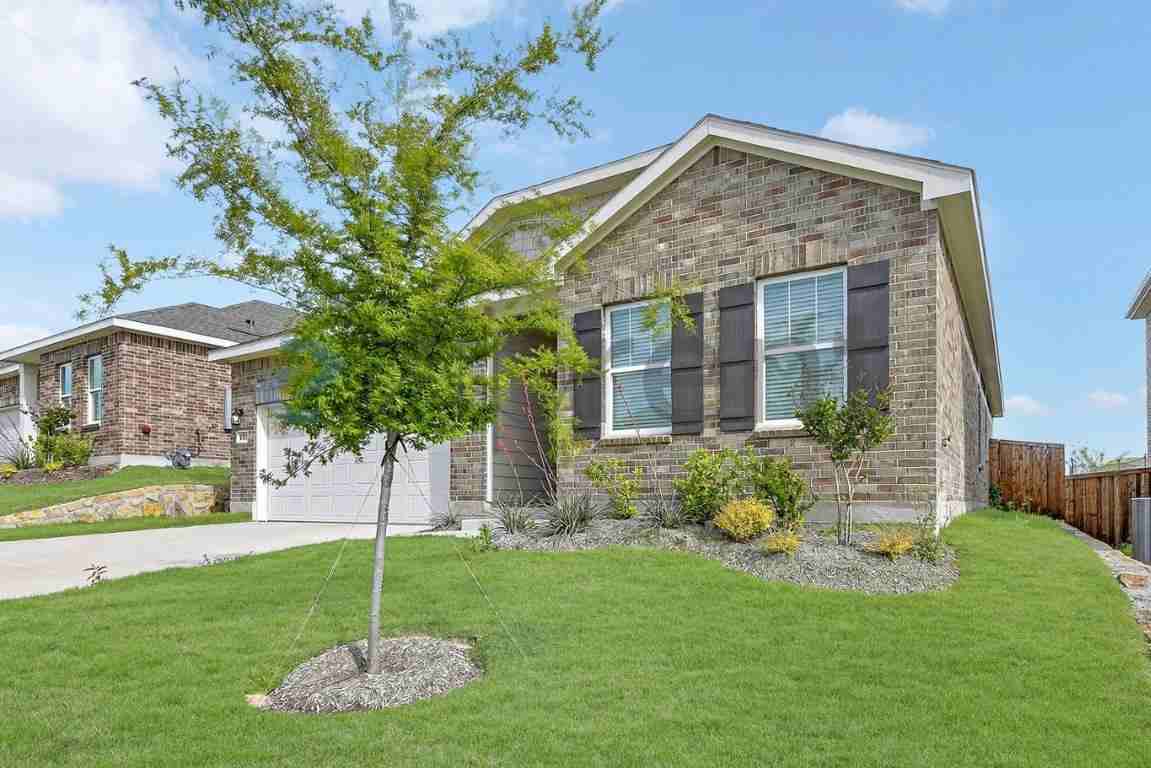 1317 Kennedy Rd - Photo 2 of 31