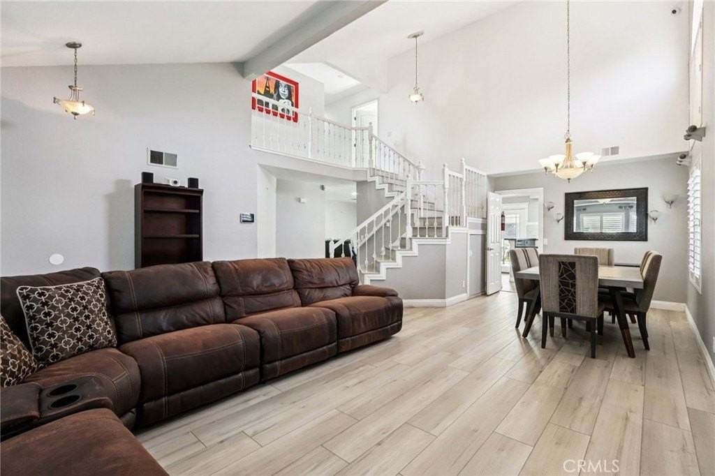 1278 Millbrook Rd - Photo 7 of 44