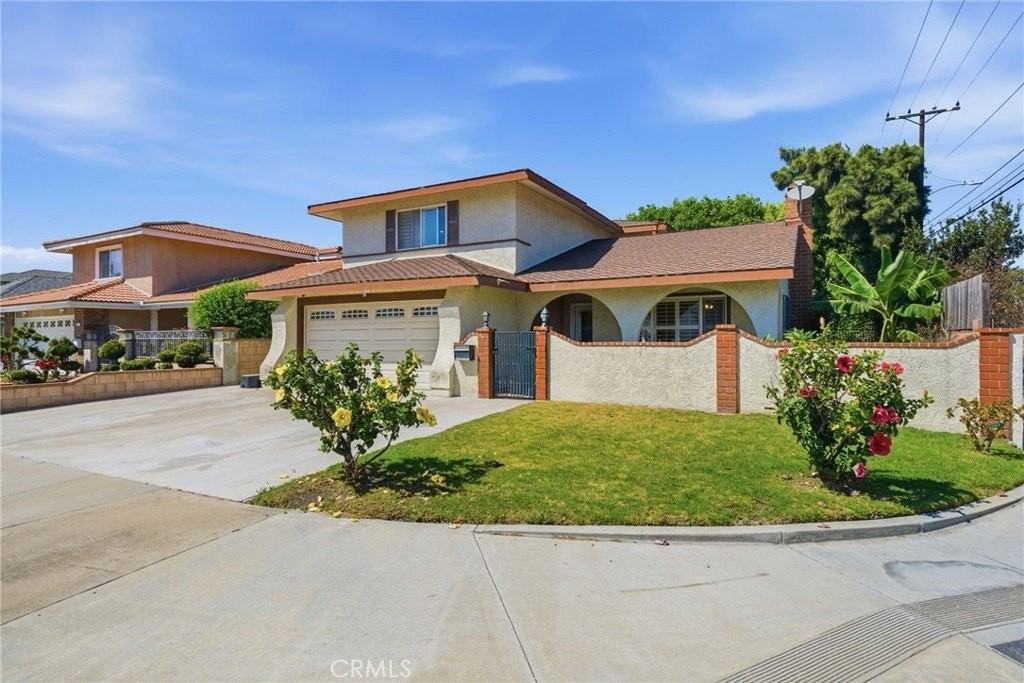 6999 Leilani Ln - Photo 2 of 21