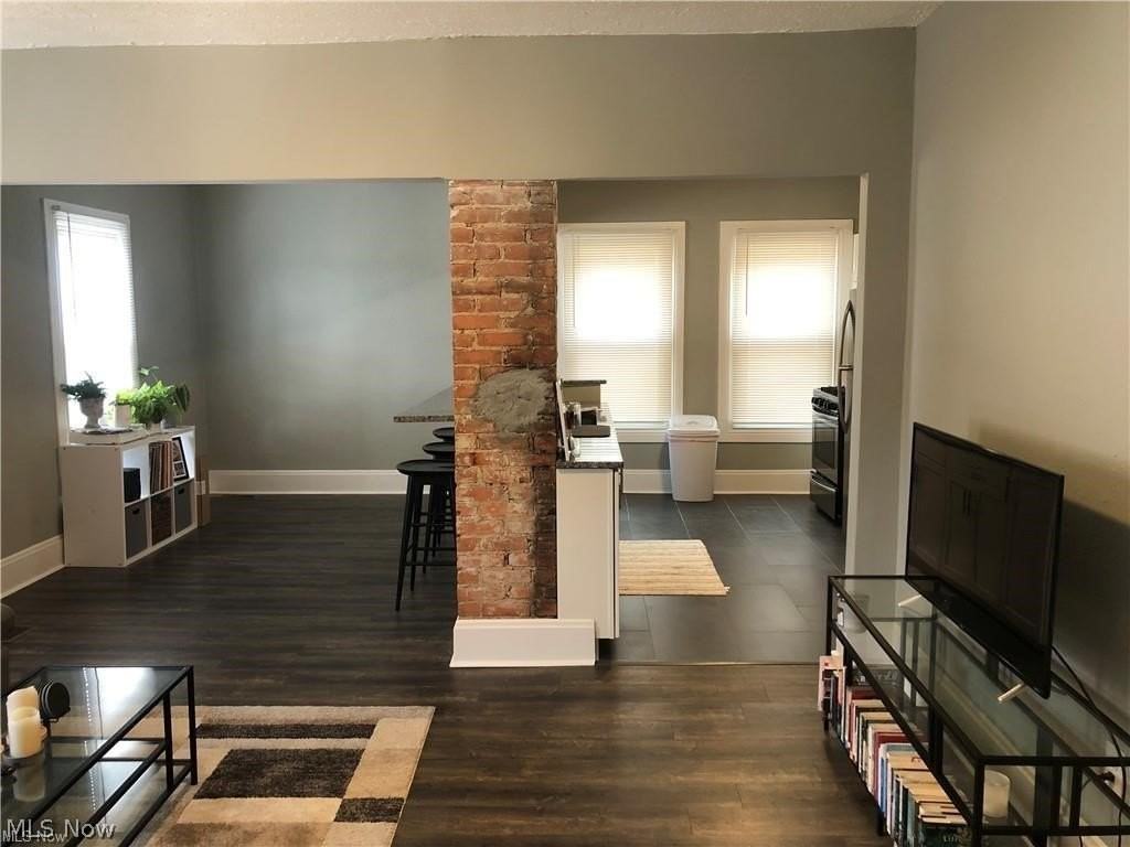 1387 W 69th St Apt 3 - Photo 6 of 16