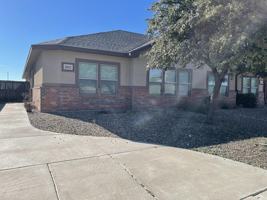 featured image of 3613 E Gillespie Ln