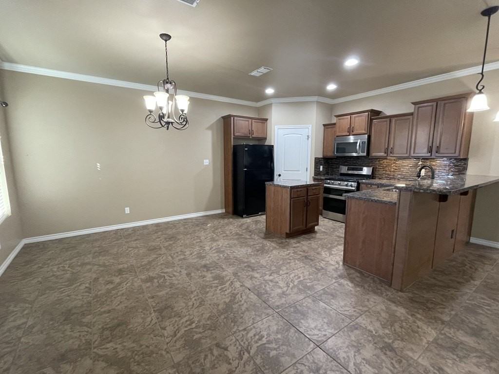 3613 E Gillespie Ln - Photo 4 of 9