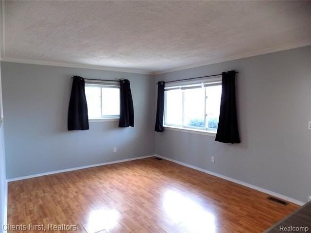 39417 Cather St - Photo 5 of 35