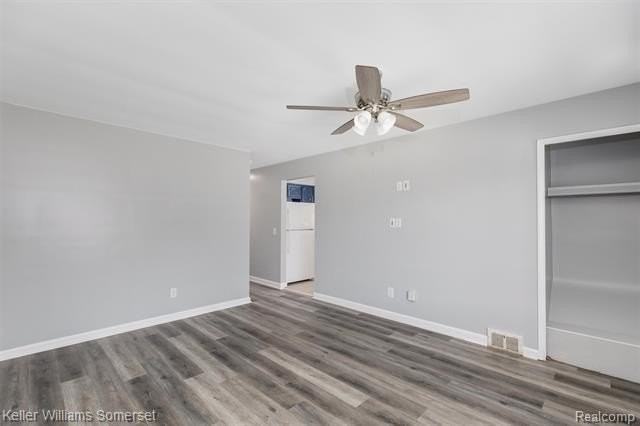 22487 Donald Ave - Photo 6 of 25