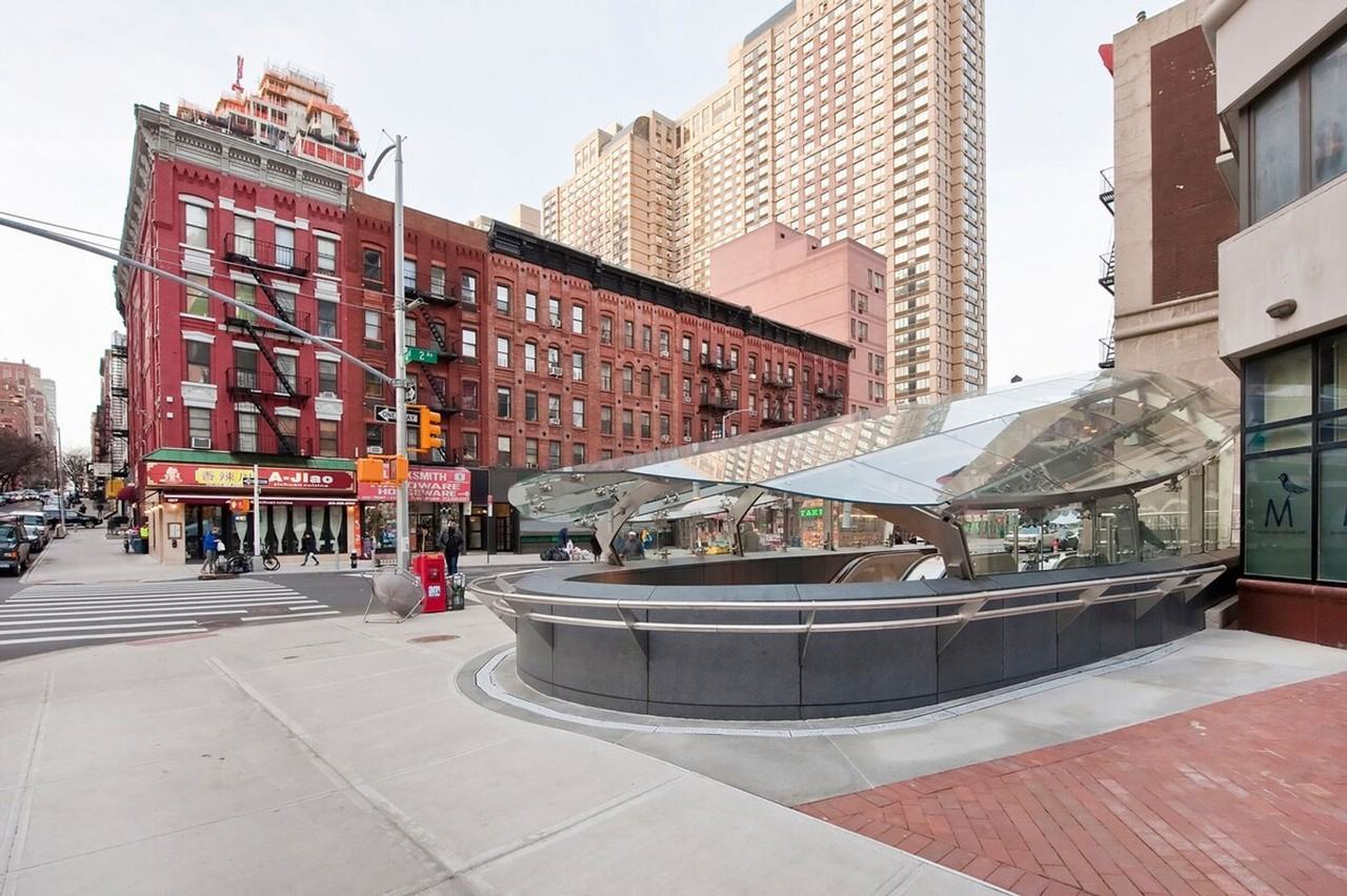 317 E 93rd St #1058690P - Photo 5 of 33